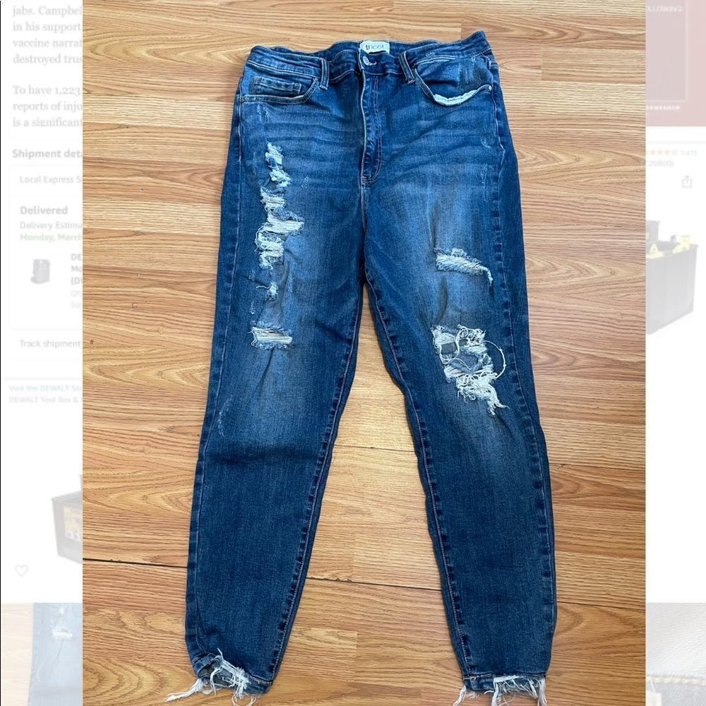 Tricot | DISTRESSED JEANS SIZE 2X
